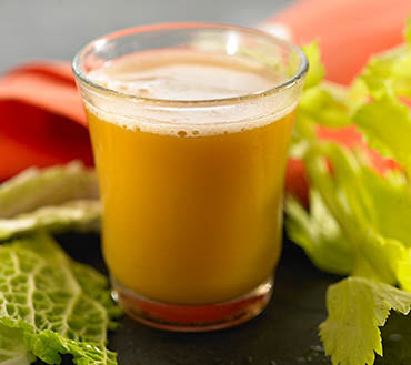 cabbage-and-carrot-juice